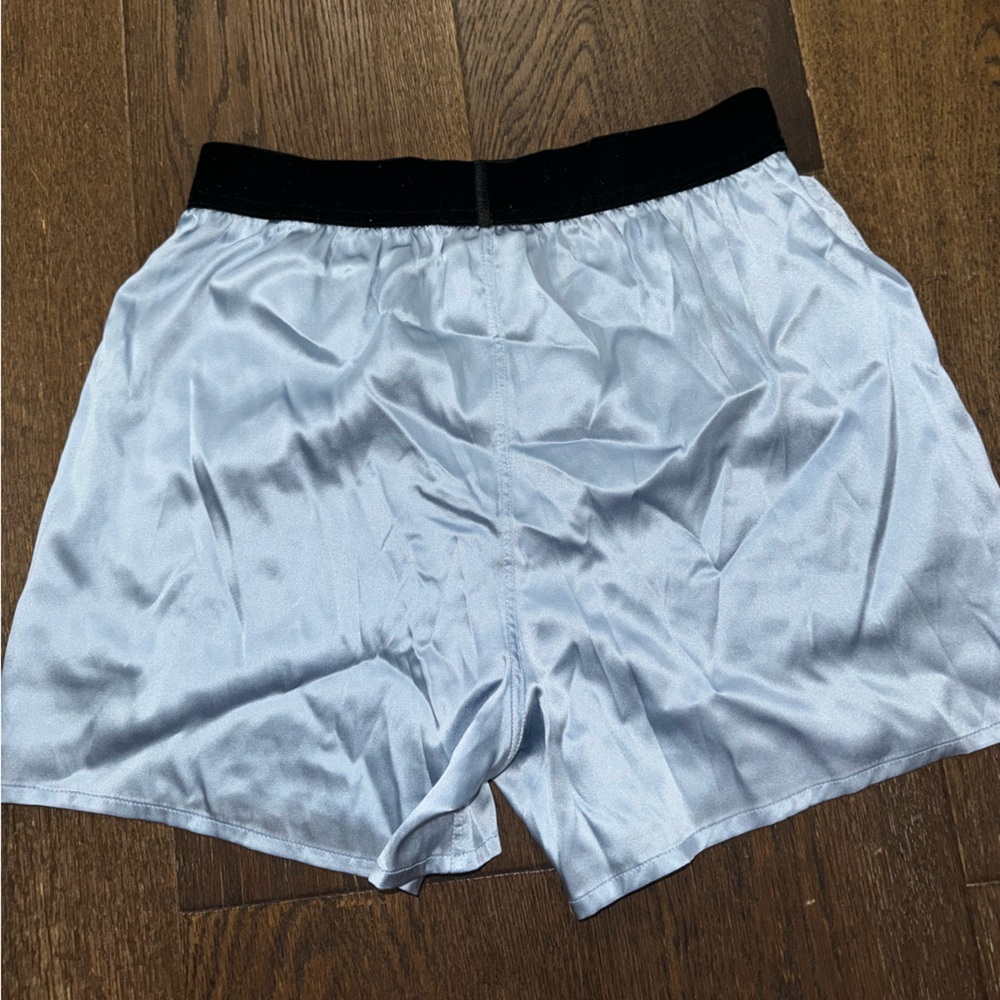 Tom Ford silk satin shorts - Picture 4 of 5